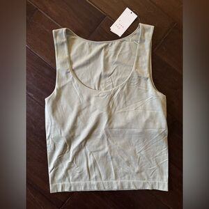 A New Day Women's Seamless Slim Fit Tank Top w/ unlined bra in sage color NWT